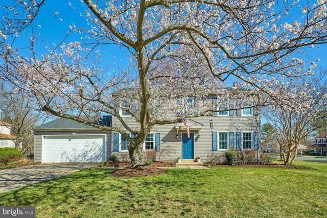 12827 FANTASIA DR, Herndon, VA 20170