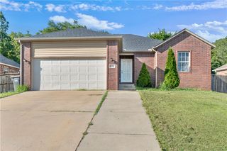 1950 Sweetwater Ranch Avenue, Springdale, AR 72764