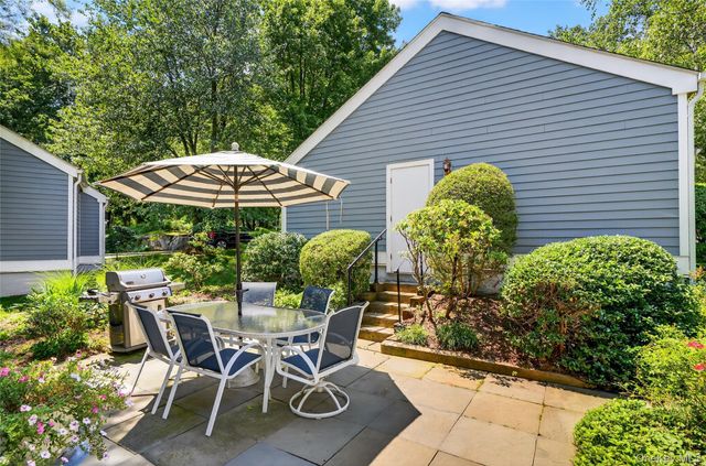 116 Valleyview Road, Irvington, NY 10533