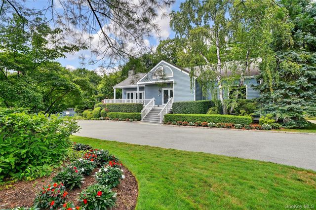 116 Valleyview Road, Irvington, NY 10533