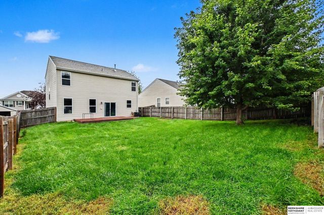 7714 N 107th Avenue, Omaha, NE 68122