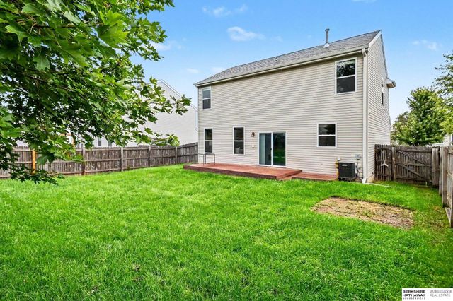 7714 N 107th Avenue, Omaha, NE 68122