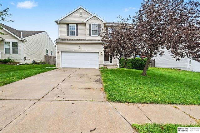 7714 N 107th Avenue, Omaha, NE 68122