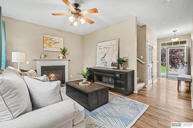7714 N 107th Avenue, Omaha, NE 68122