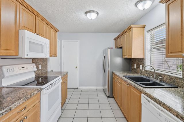 914 MENDOZA BOULEVARD, The Villages, FL 32159