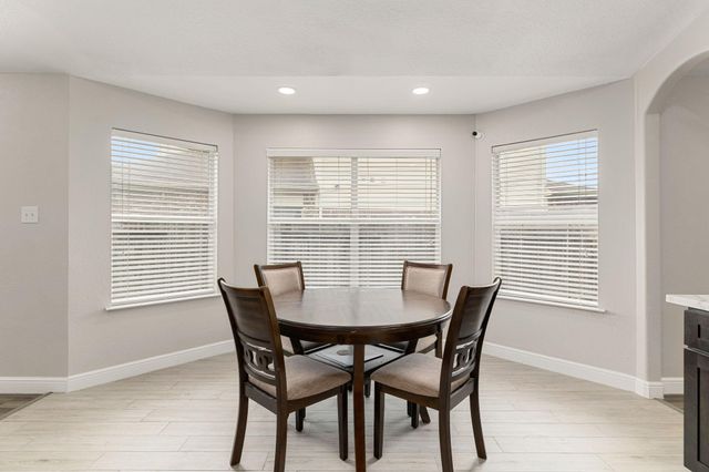 9431 Water Edge Point Lane, Humble, TX 77396