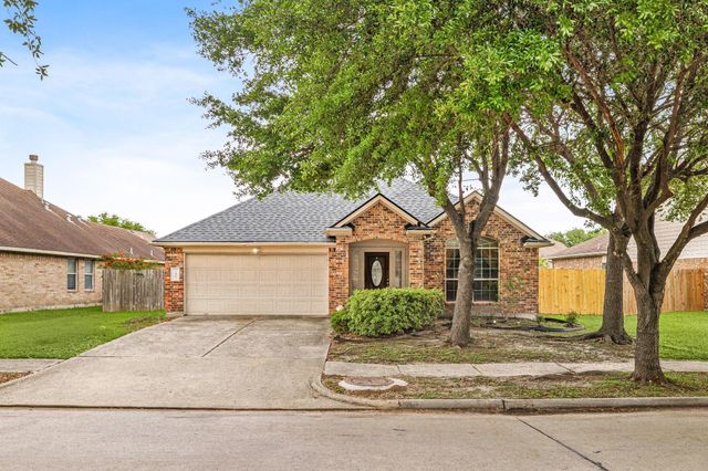 9431 Water Edge Point Lane, Humble, TX 77396