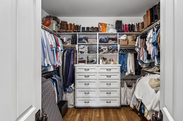 718 Ashland Street, Houston, TX 77007