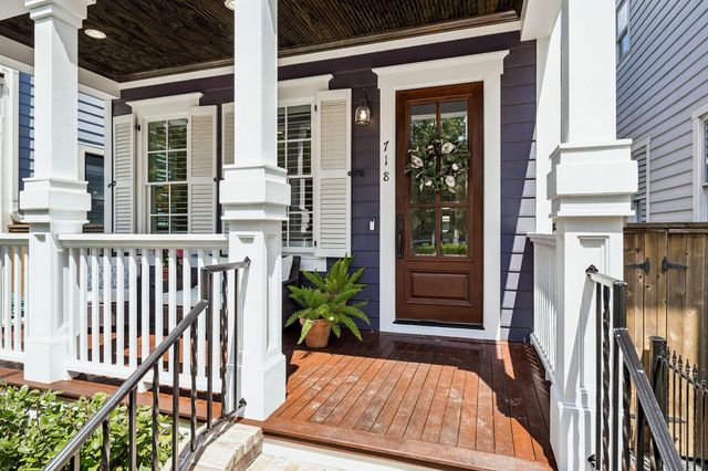 718 Ashland Street, Houston, TX 77007
