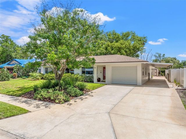 27 COLUMBINE TRAIL, Debary, FL 32713