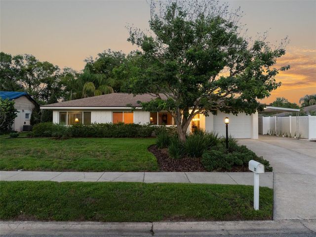 27 COLUMBINE TRAIL, Debary, FL 32713