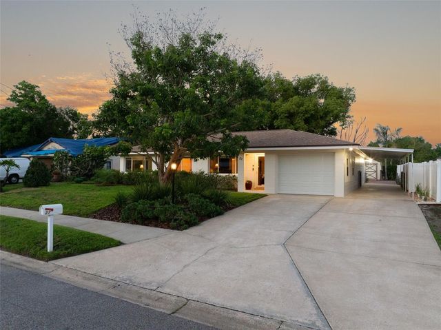 27 COLUMBINE TRAIL, Debary, FL 32713