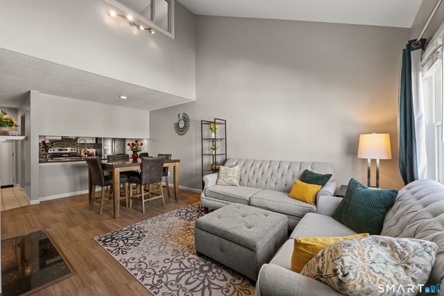 312 Carlton Lane 312, Rocky Hill, CT 06067