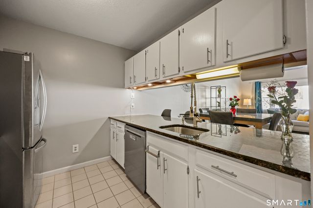 312 Carlton Lane 312, Rocky Hill, CT 06067