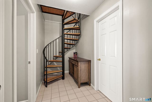 312 Carlton Lane 312, Rocky Hill, CT 06067