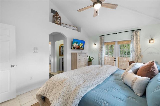 6093 AVENUE OF THE PALMS, Weeki Wachee, FL 34607