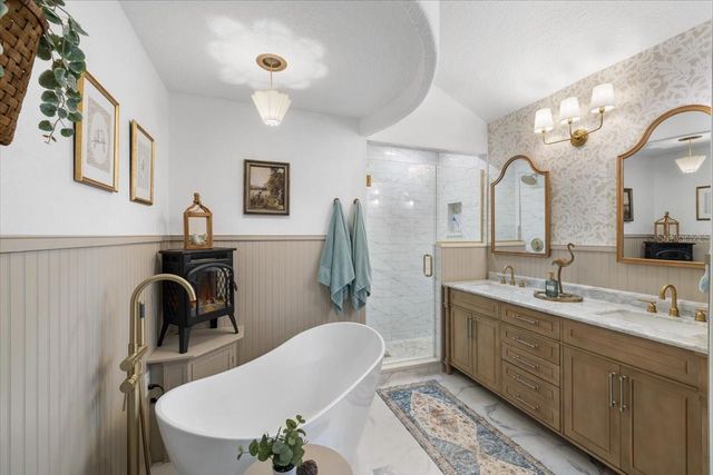 6093 AVENUE OF THE PALMS, Weeki Wachee, FL 34607