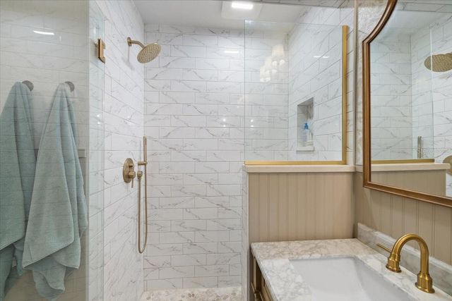 6093 AVENUE OF THE PALMS, Weeki Wachee, FL 34607