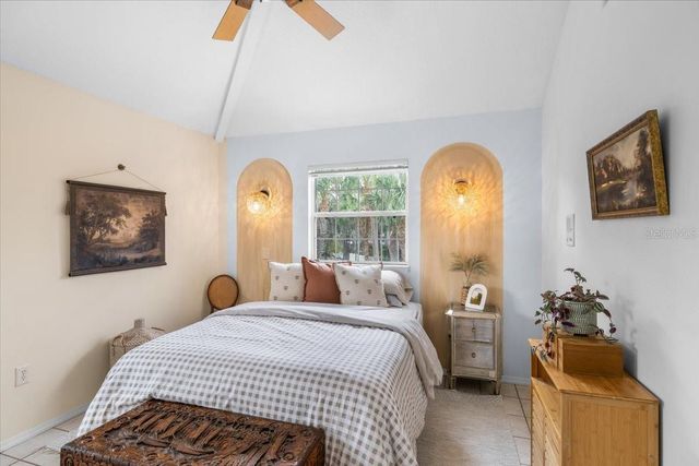 6093 AVENUE OF THE PALMS, Weeki Wachee, FL 34607