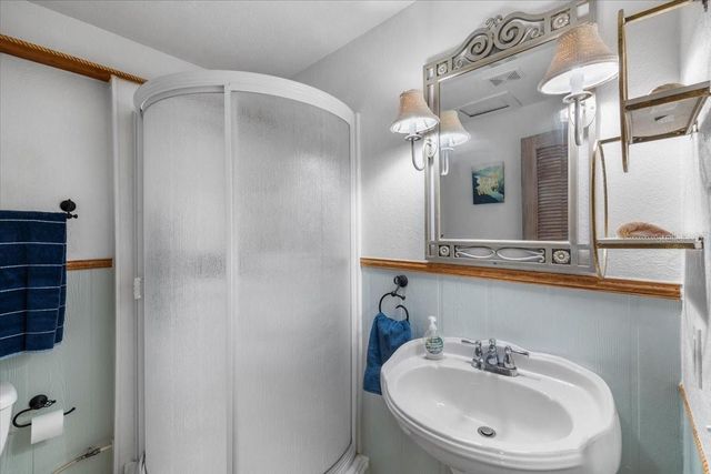 6093 AVENUE OF THE PALMS, Weeki Wachee, FL 34607