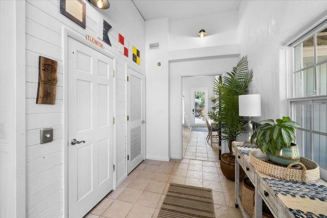 6093 AVENUE OF THE PALMS, Weeki Wachee, FL 34607