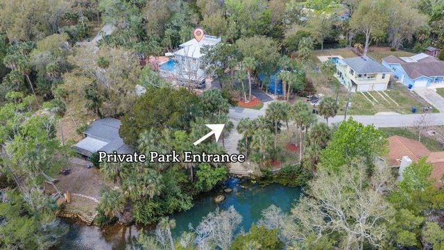 6093 AVENUE OF THE PALMS, Weeki Wachee, FL 34607