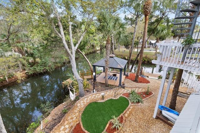 6093 AVENUE OF THE PALMS, Weeki Wachee, FL 34607