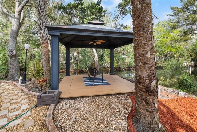 6093 AVENUE OF THE PALMS, Weeki Wachee, FL 34607