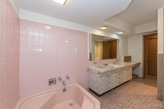 6424 Southland Avenue, St Louis, MO 63109