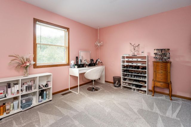 6343 Cook Road, Powell, OH 43065