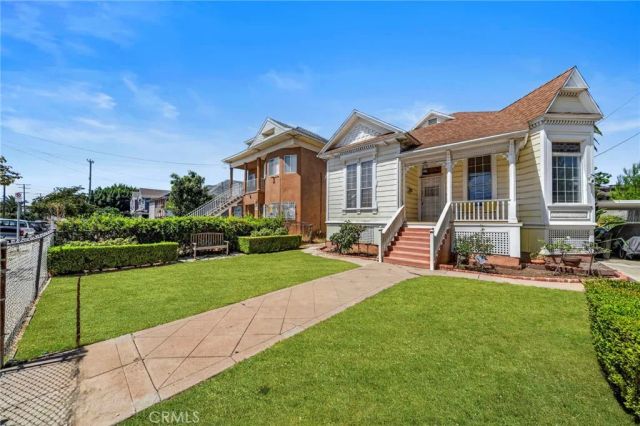 1339 S Union, Los Angeles, CA 90015