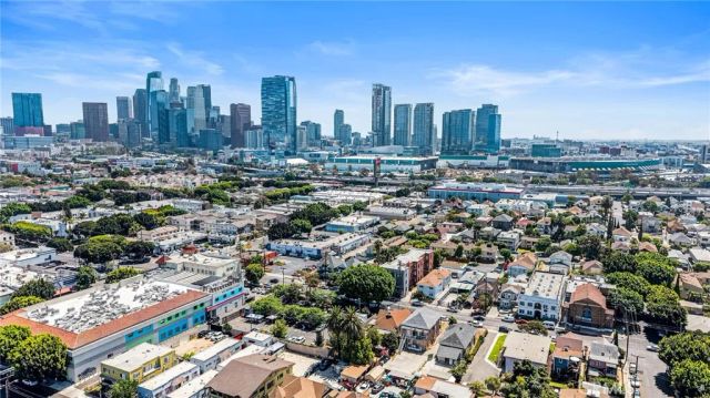 1339 S Union, Los Angeles, CA 90015