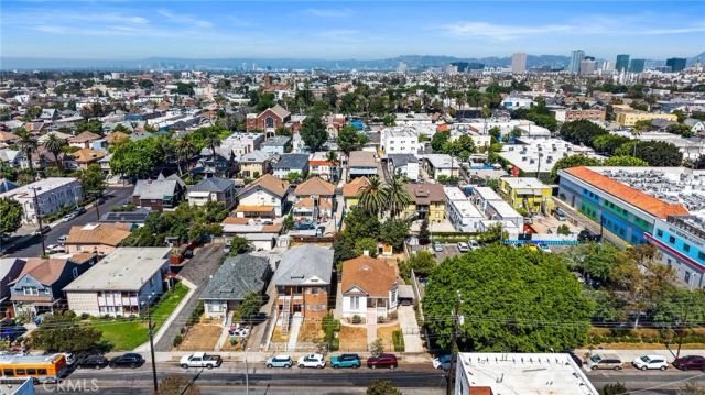 1339 S Union, Los Angeles, CA 90015