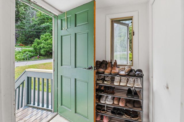 69 Carriage Hill Road, Brattleboro, VT 05301