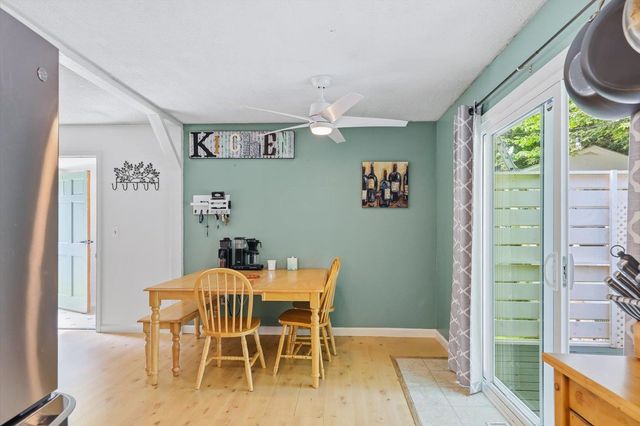 69 Carriage Hill Road, Brattleboro, VT 05301