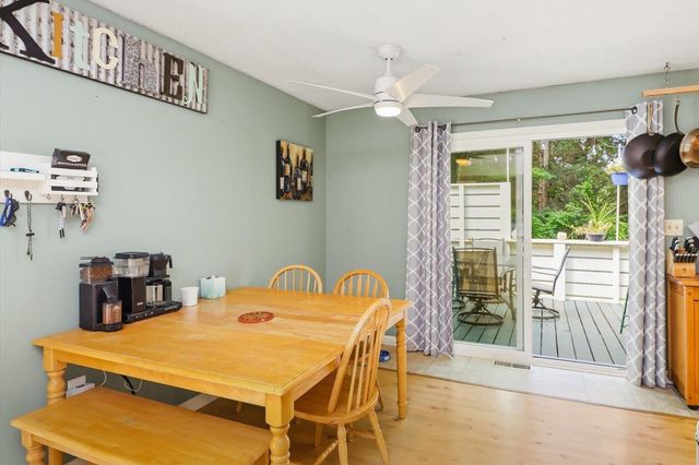 69 Carriage Hill Road, Brattleboro, VT 05301