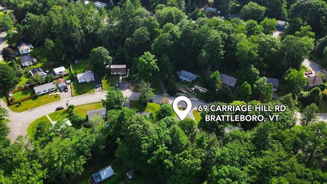 69 Carriage Hill Road, Brattleboro, VT 05301