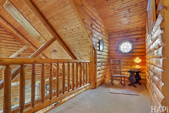 707 Quinn Road, Mchenry, IL 60051