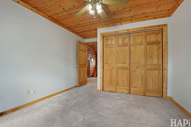 707 Quinn Road, Mchenry, IL 60051