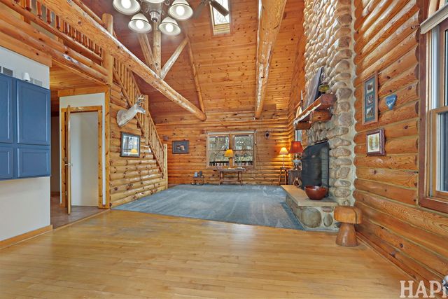 707 Quinn Road, Mchenry, IL 60051