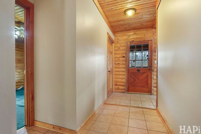 707 Quinn Road, Mchenry, IL 60051