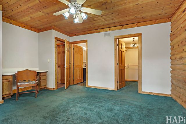 707 Quinn Road, Mchenry, IL 60051