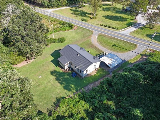 7906 Nc Highway 42, Ramseur, NC 27316