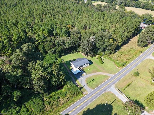 7906 Nc Highway 42, Ramseur, NC 27316