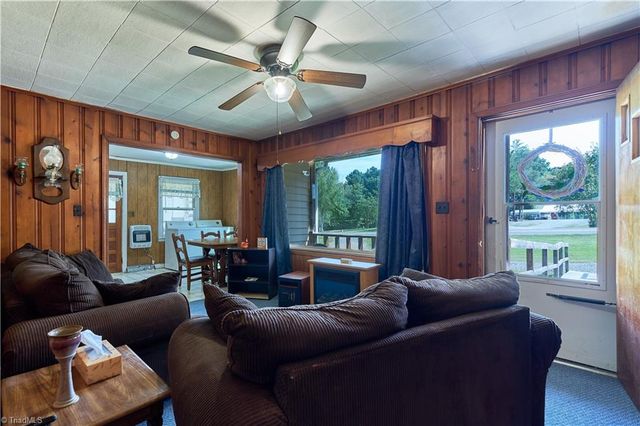 7906 Nc Highway 42, Ramseur, NC 27316