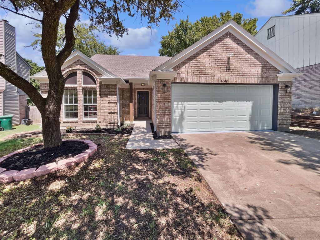 1102 Cain Court, Cedar Hill, TX 75104