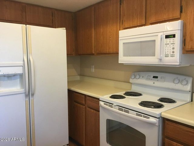 10101 N 91st Avenue 76, Peoria, AZ 85345