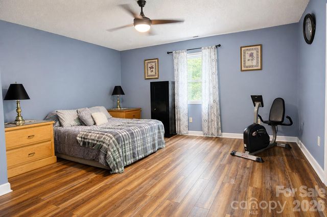 47 Caribou Lane, Burnsville, NC 28714