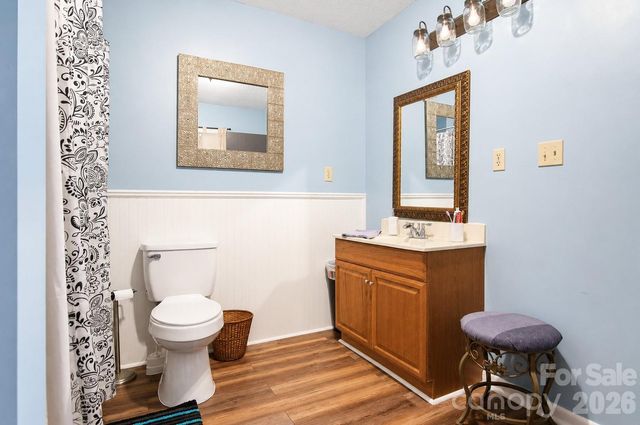 47 Caribou Lane, Burnsville, NC 28714