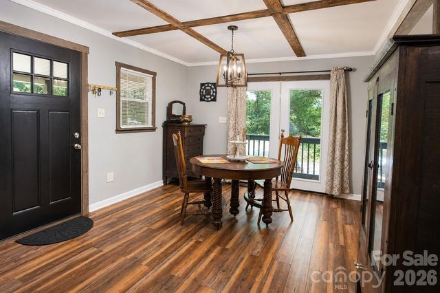 47 Caribou Lane, Burnsville, NC 28714